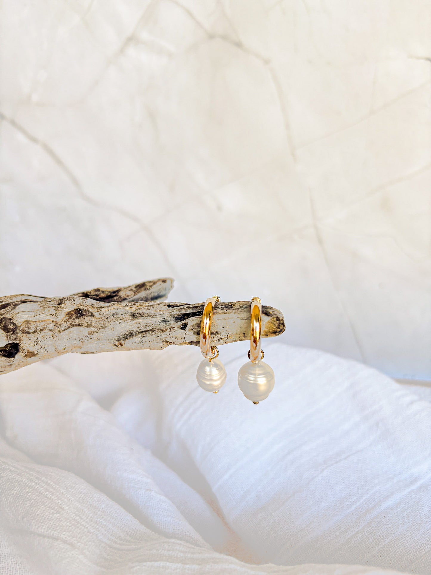 Freshwater Pearl Gold Huggie Hoop Earrings - Beadsmith