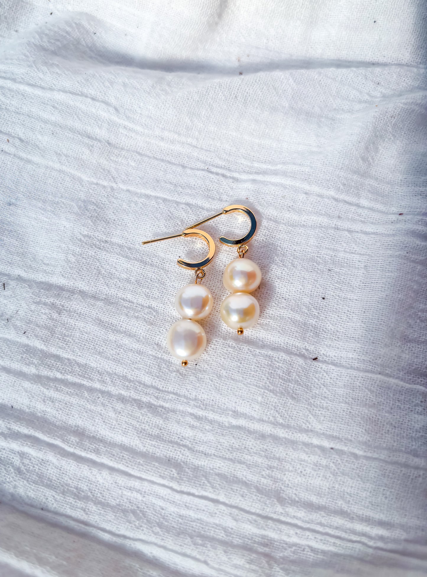 Freshwater Pearl Stack on Gold Loop Stud Earrings - Beadsmith