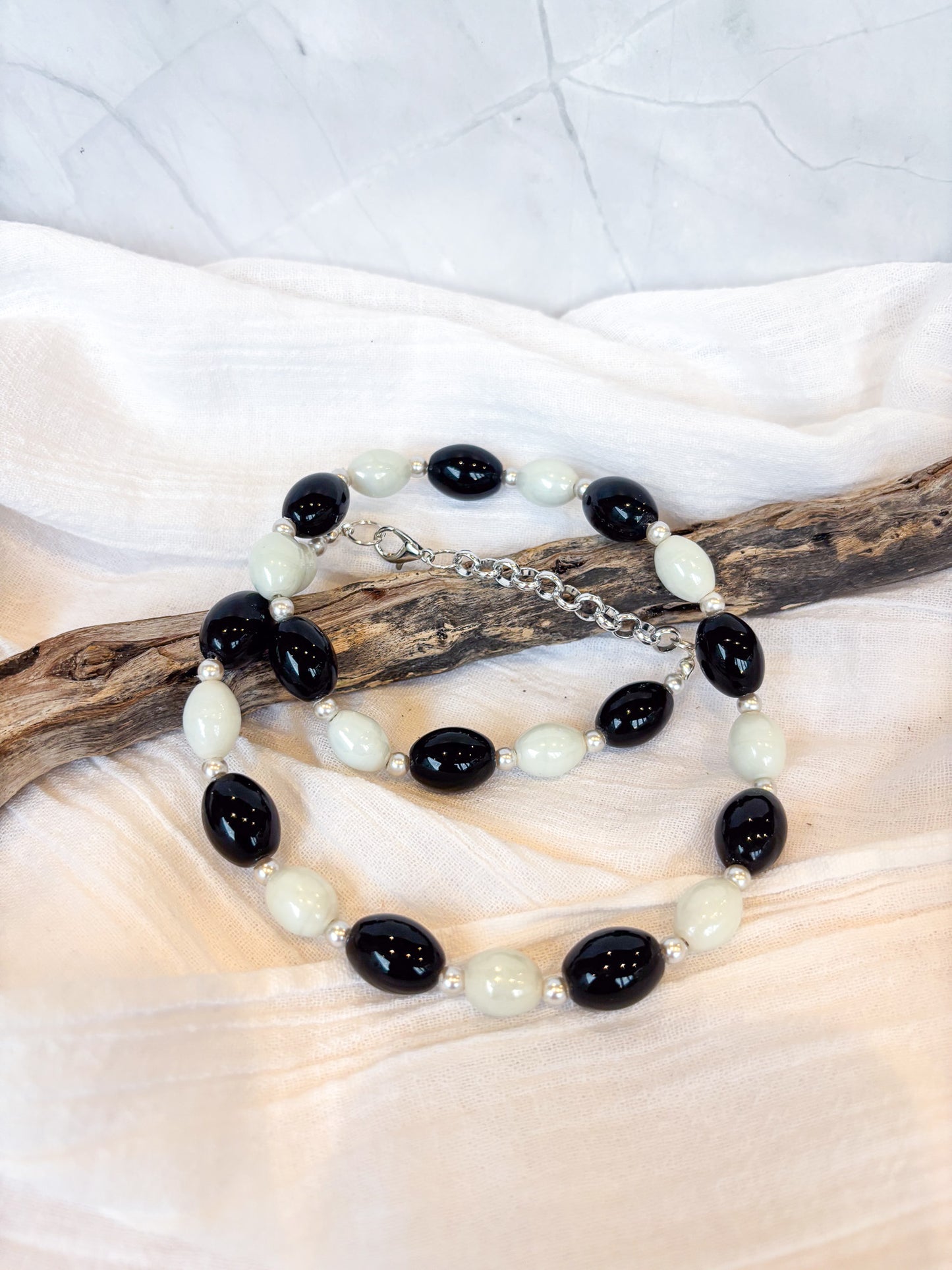 Handmade Black and White Oval Beaded Necklace - Beadsmith