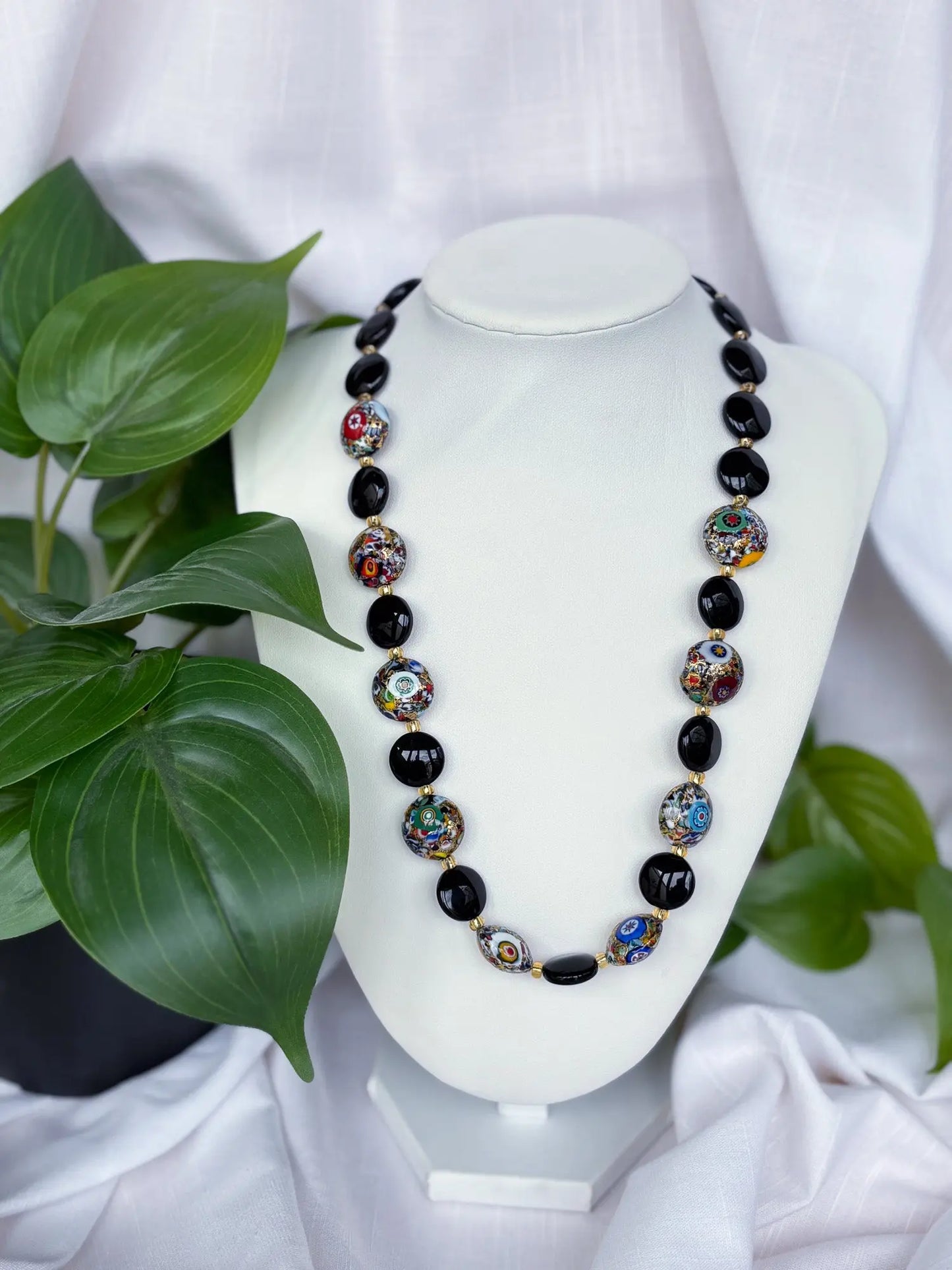 Black and red with gold flecks beaded necklace - Beadsmith