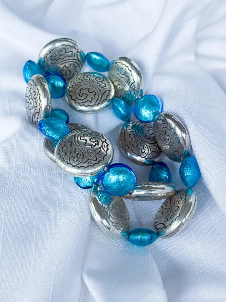 Light blue glass beads and metal discs necklace - Beadsmith