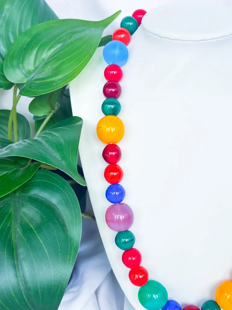 Round chunky rainbow beaded necklace - Beadsmith