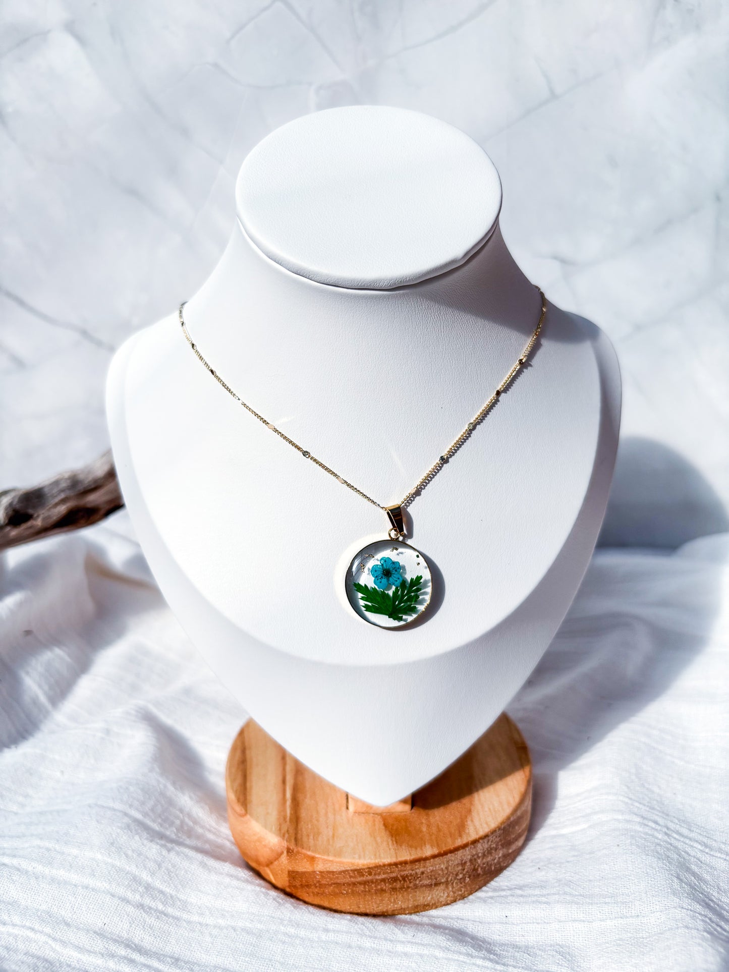 Birth Month Flower & Resin in Gold Hoop & 18k Gold Chain - Beadsmith