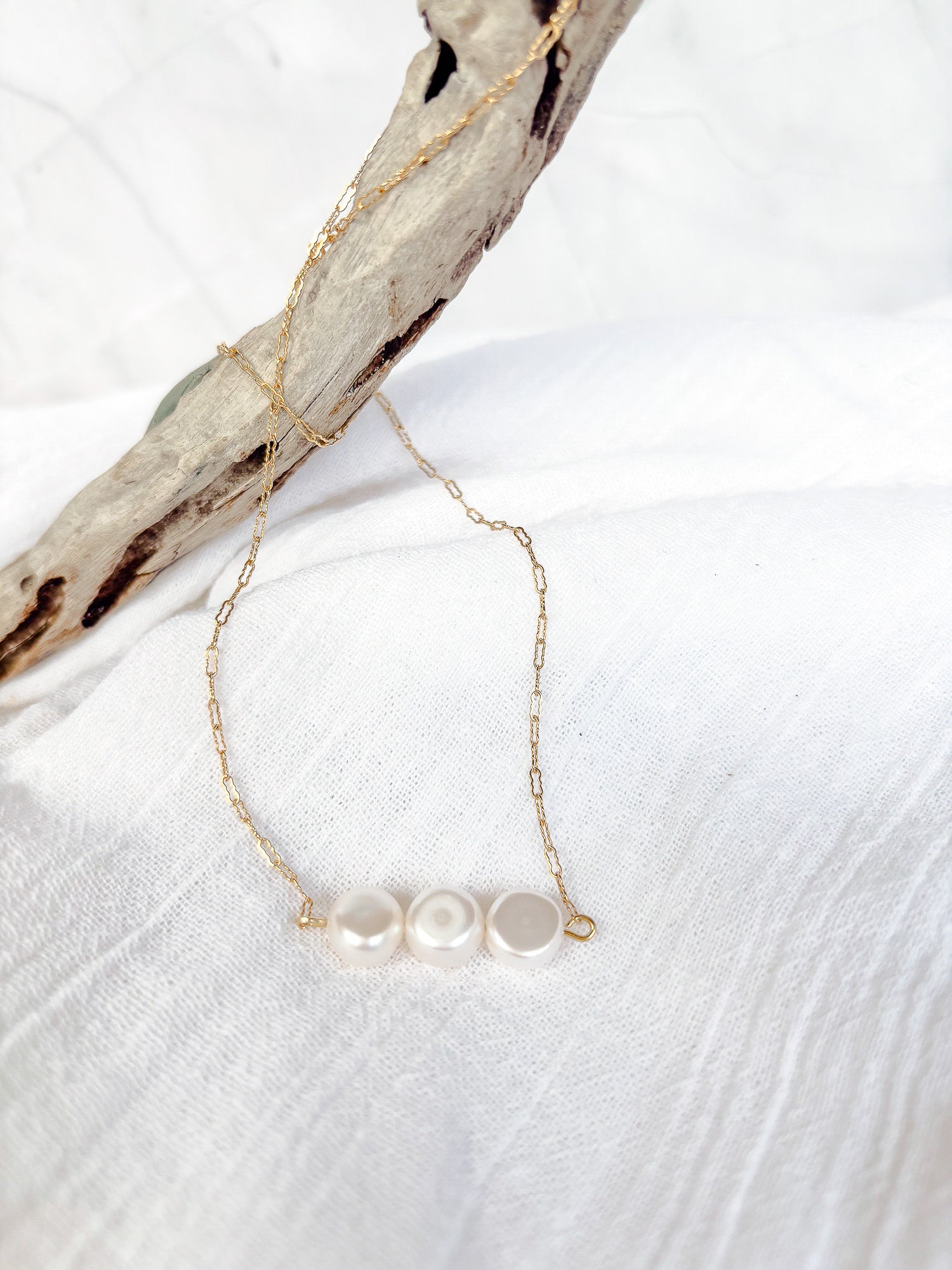 Dainty Gold Chain with Freshwater Pearls - Beadsmith