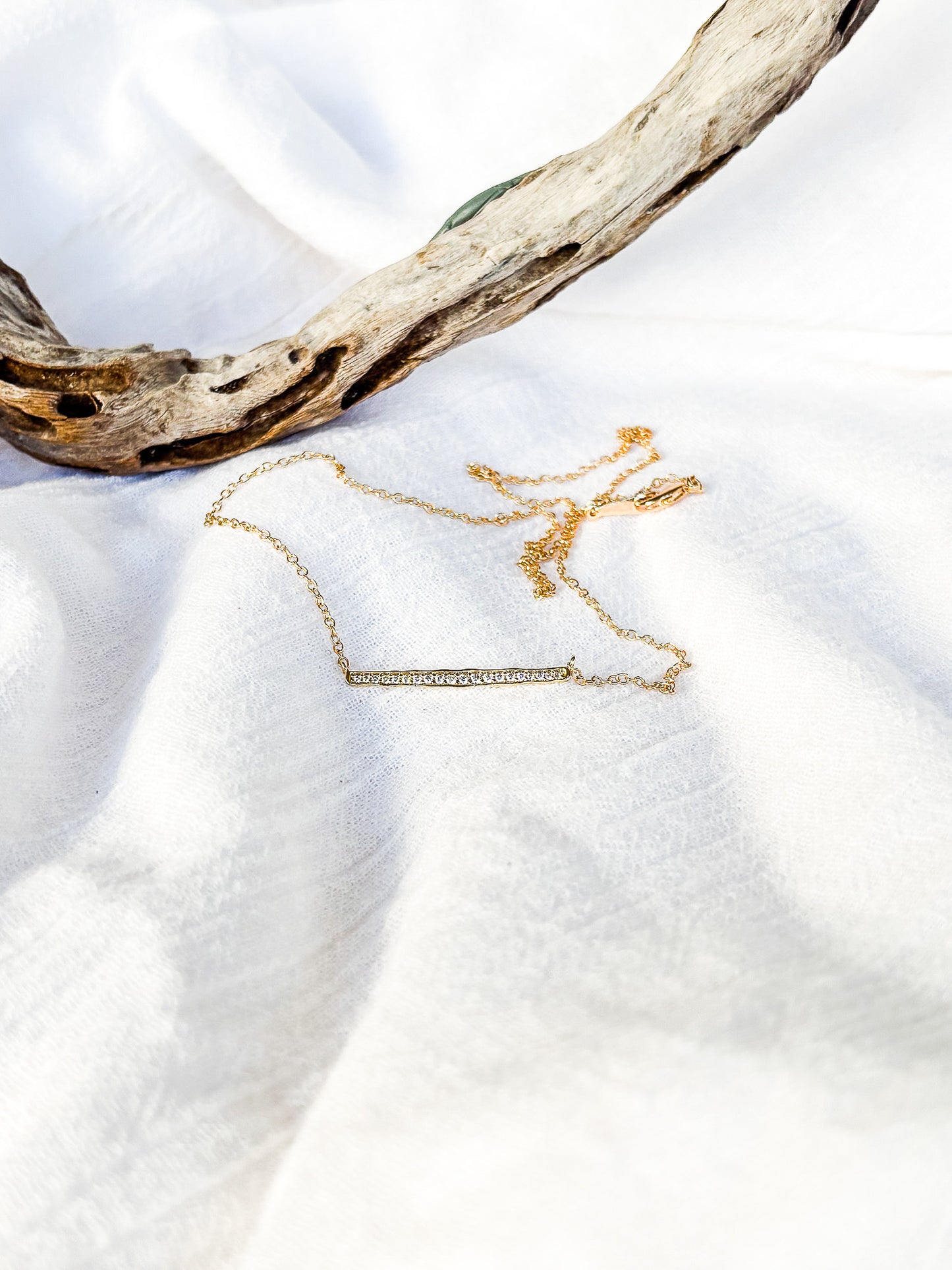 Dainty gold Diamante bar on 18k Gold Chain - Beadsmith