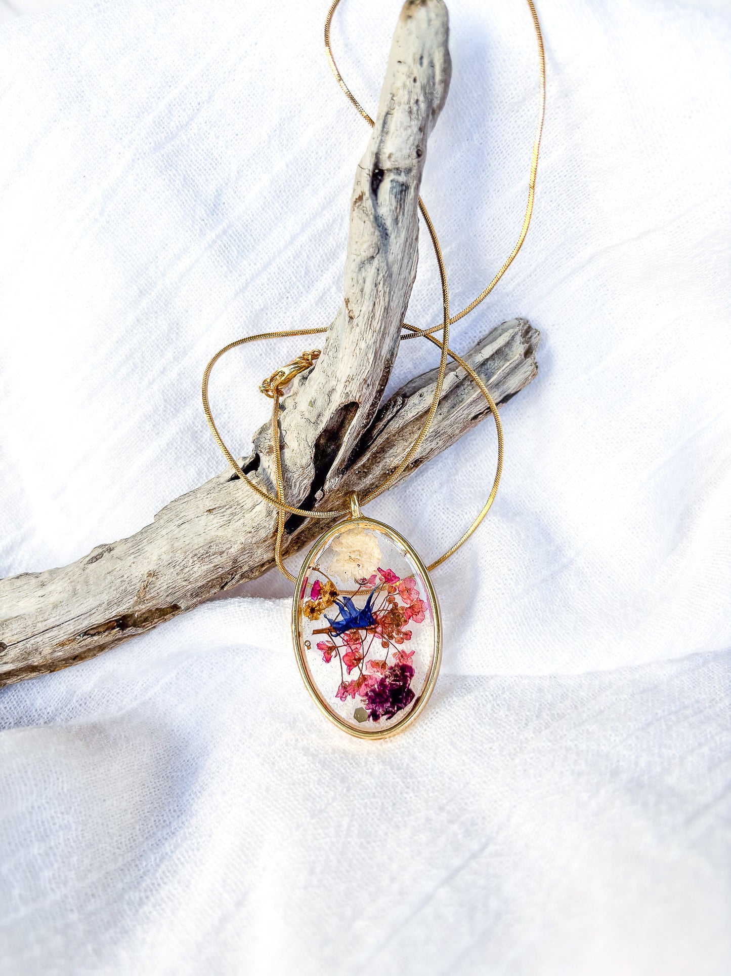 Gold Plated Brass oval with real flowers on 18k gold chain - Beadsmith