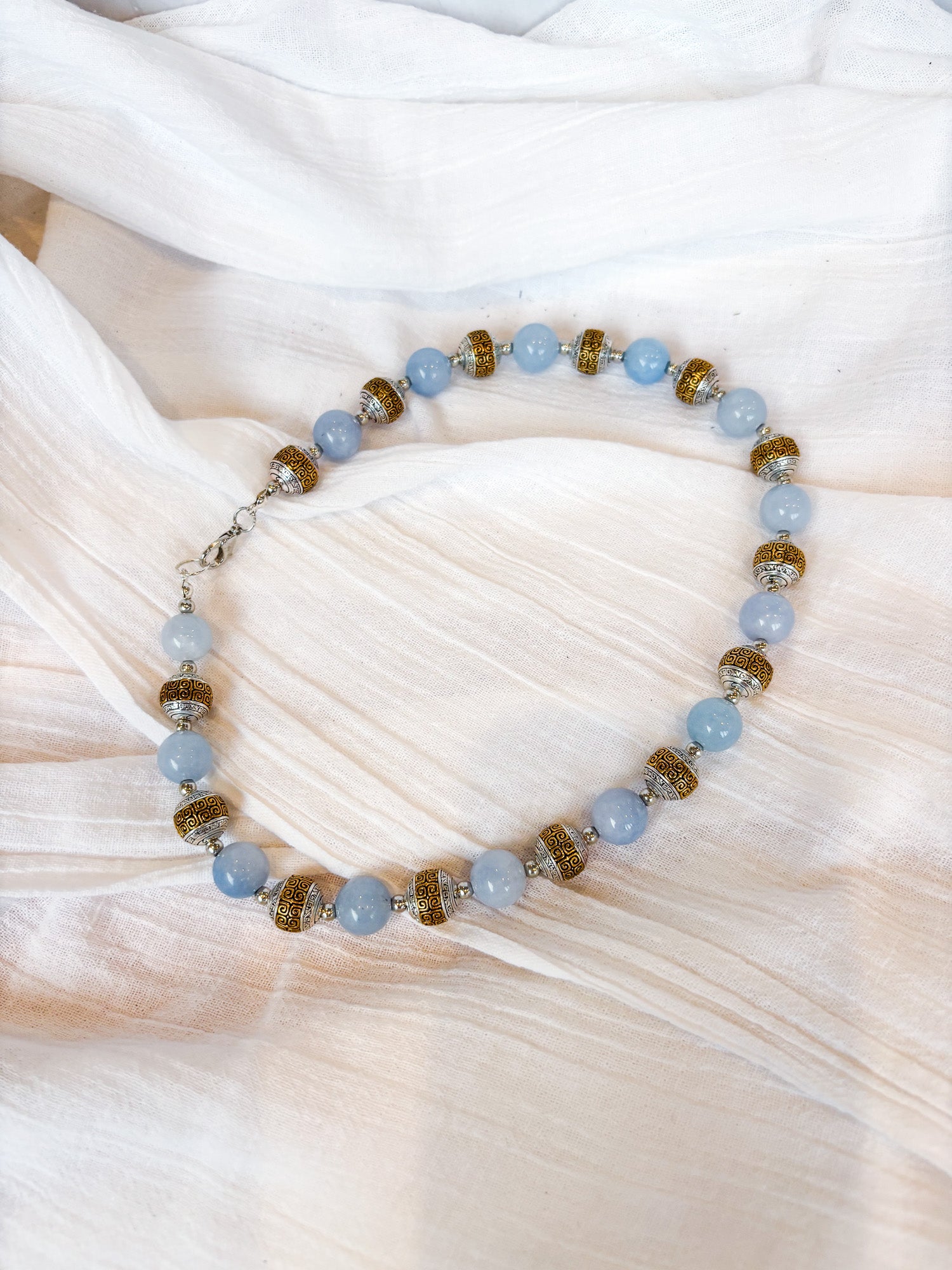 Pale blue and metal detailed round bead short necklace - Beadsmith