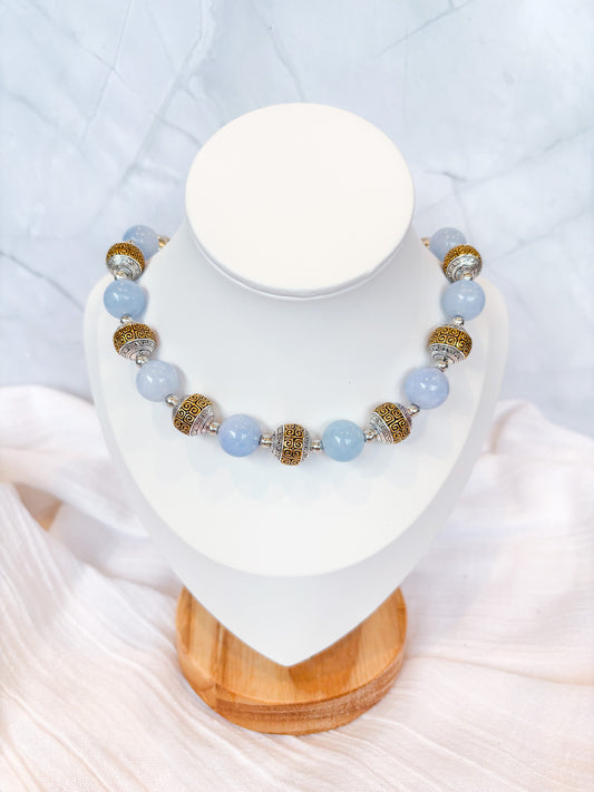 Pale blue and metal detailed round bead short necklace - Beadsmith