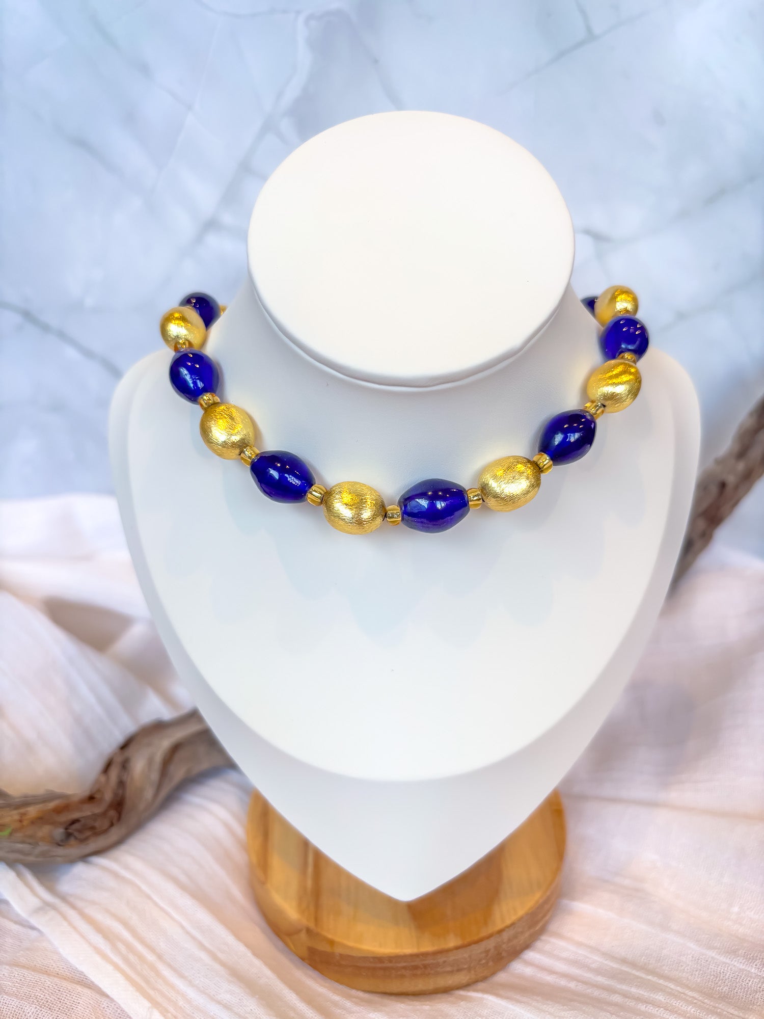 Handmade Italian glass blue and gold beaded necklace - Beadsmith