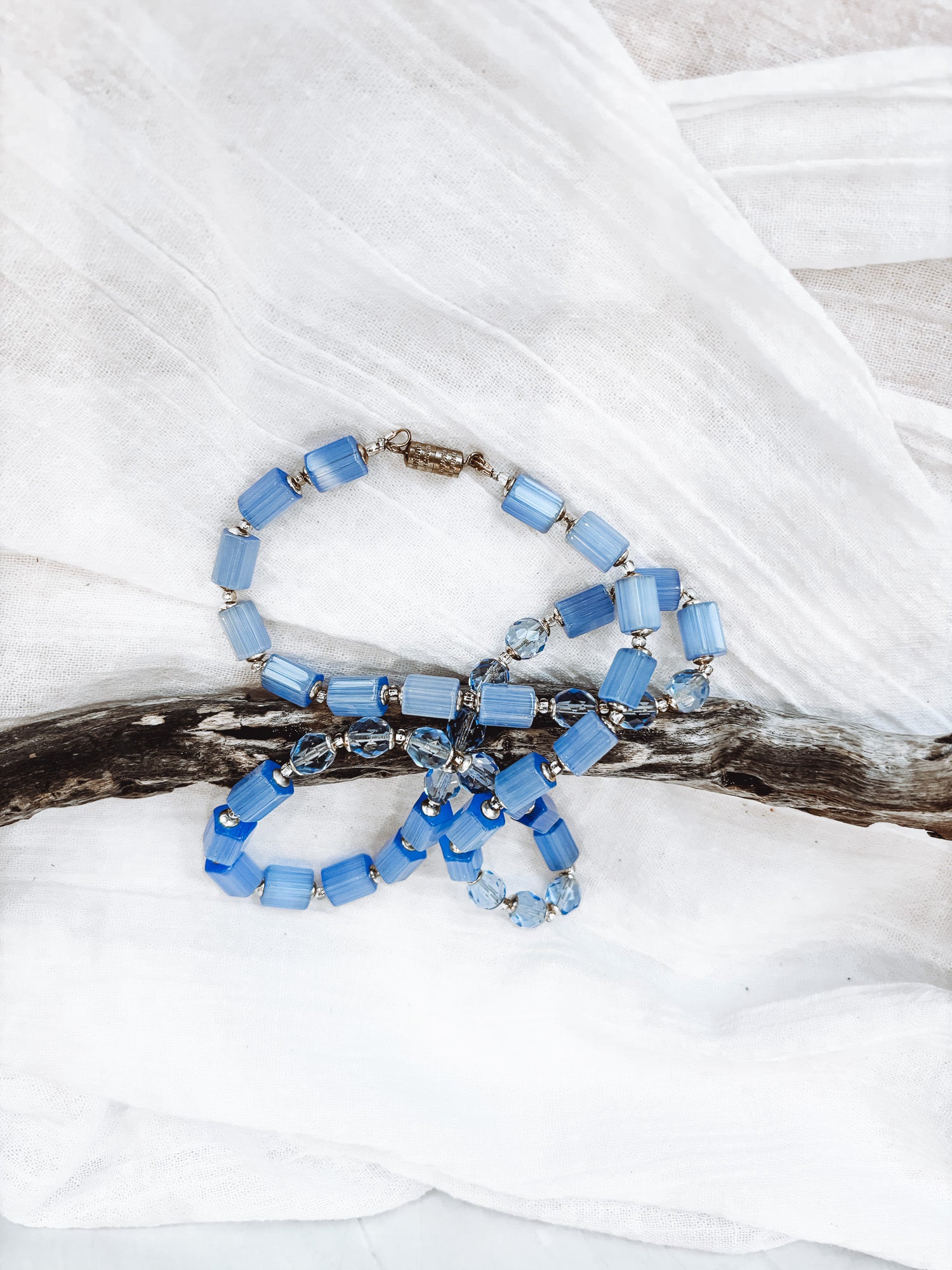 Blue Faceted Beaded Square Necklace - Beadsmith