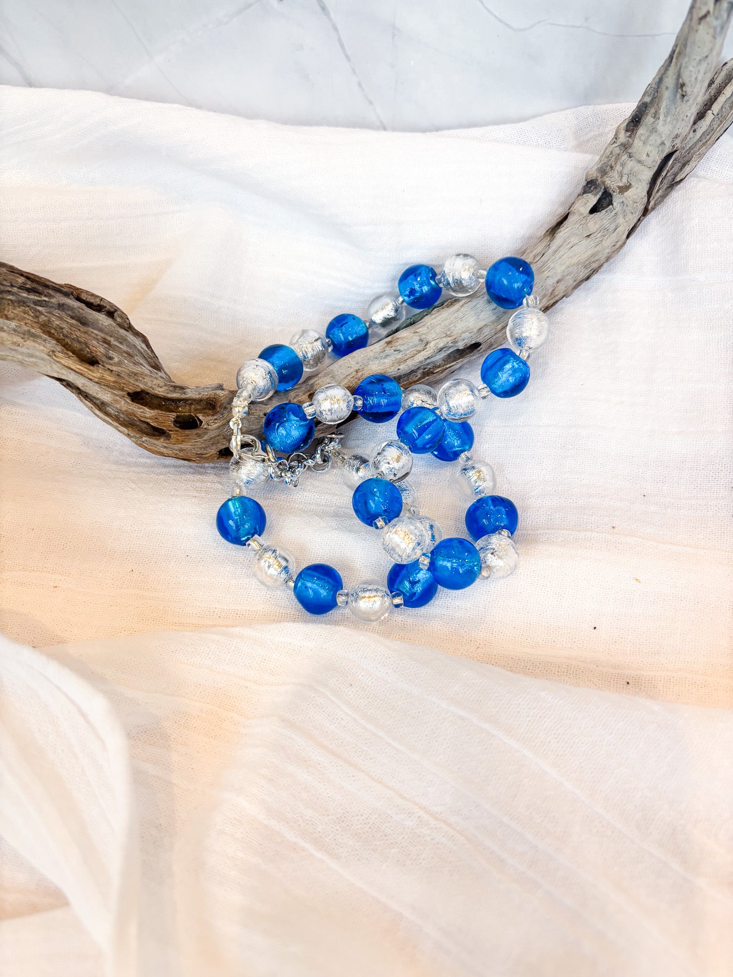 Handmade Blue and Silver Foil Crystal Beaded Necklace (silver) - Beadsmith
