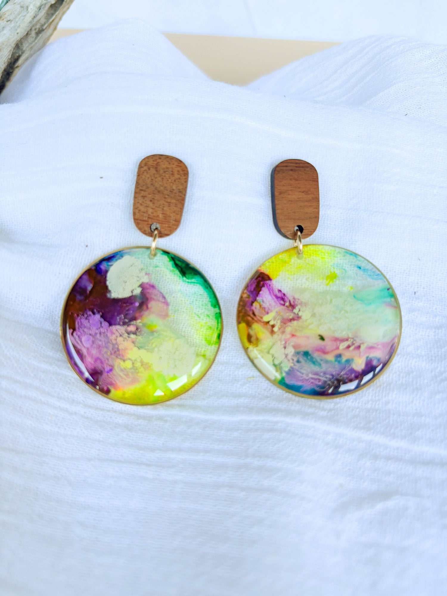 Gold ring, resin purple ink earrings - Beadsmith