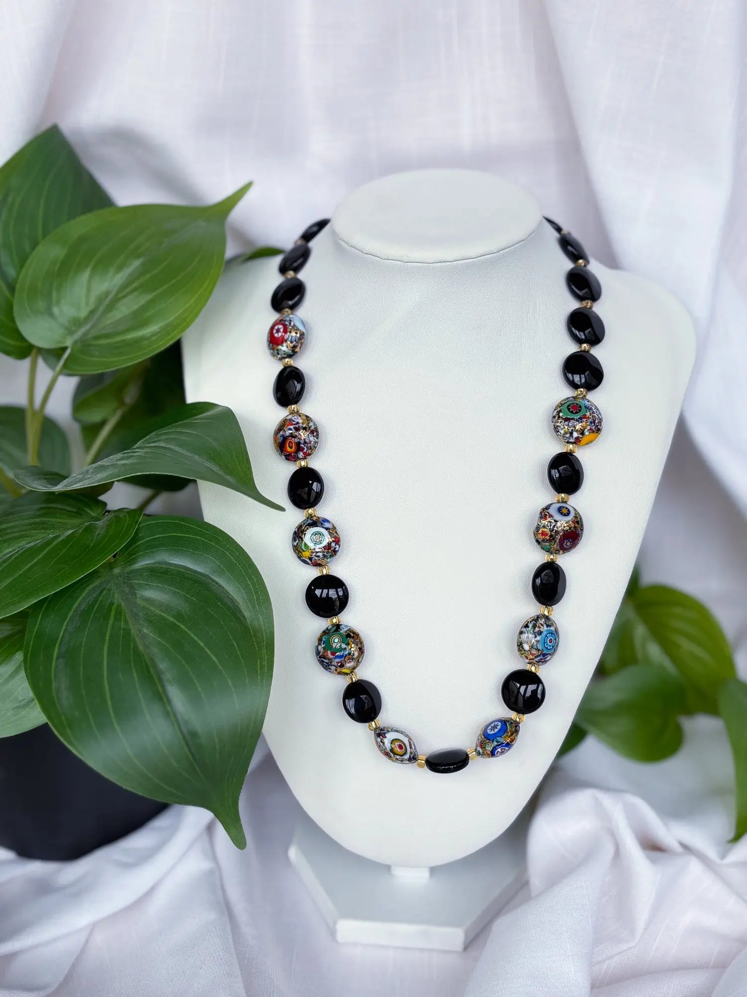 Black and red with gold flecks beaded necklace - Beadsmith