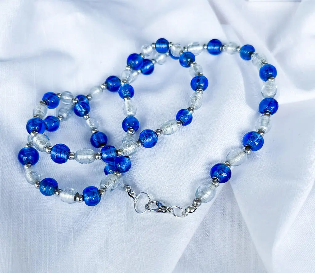 Blue round and white glass beaded necklace - Beadsmith