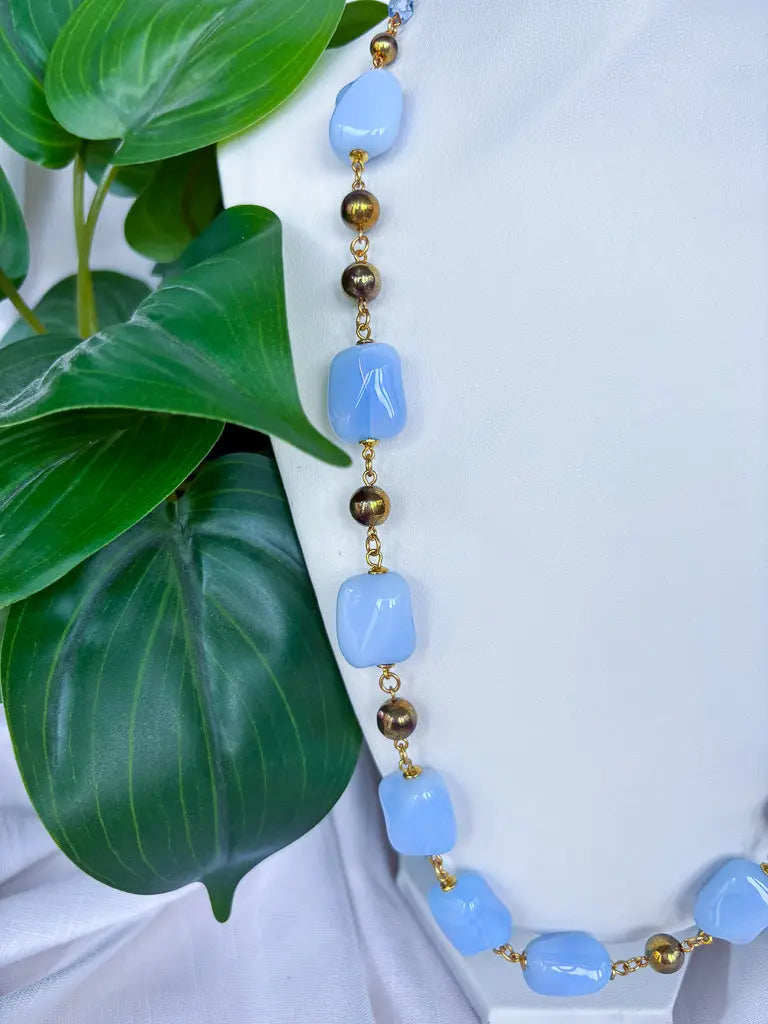 Chunky pale blue beads and gold detail necklace - Beadsmith
