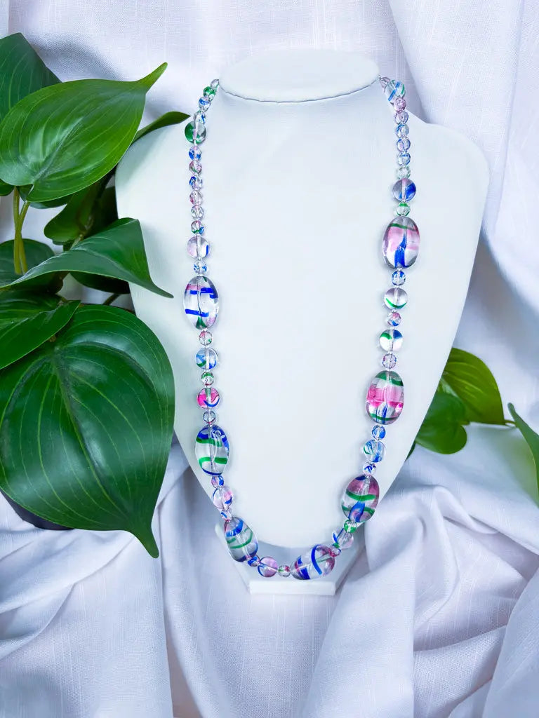 Clear and pink chunky beaded necklace - Beadsmith