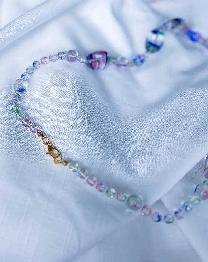 Clear and pink chunky beaded necklace - Beadsmith