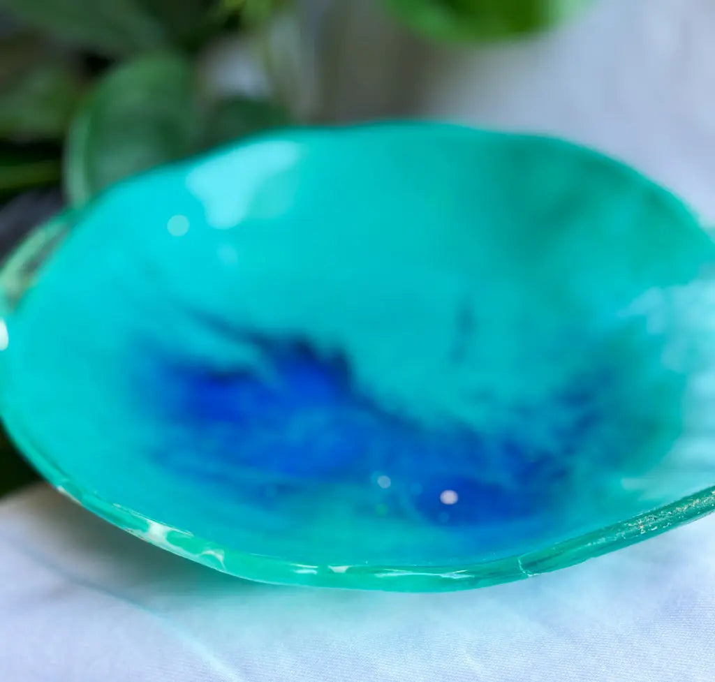 Green and Blue resin round trinket dish - Beadsmith