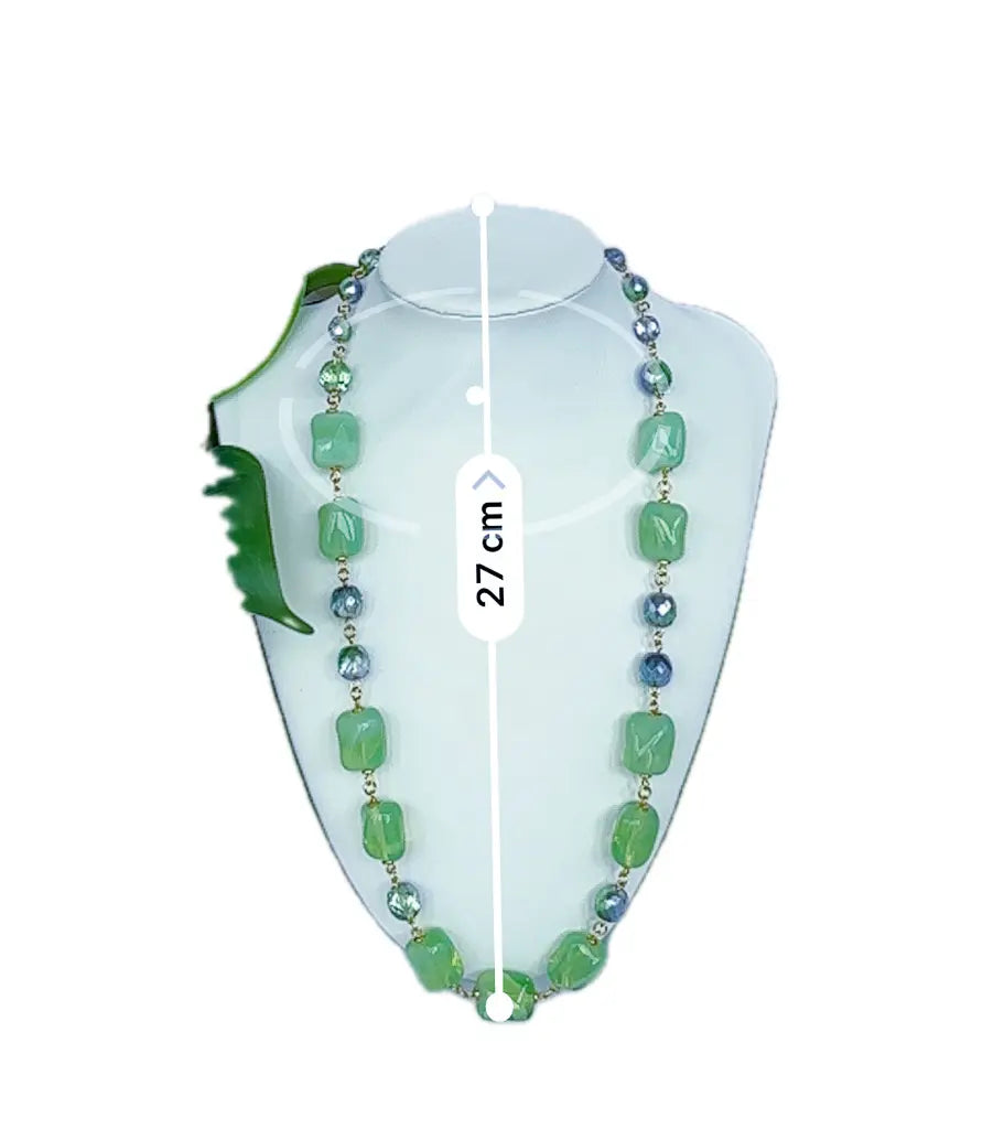 Green and chained chunky beaded necklace - Beadsmith