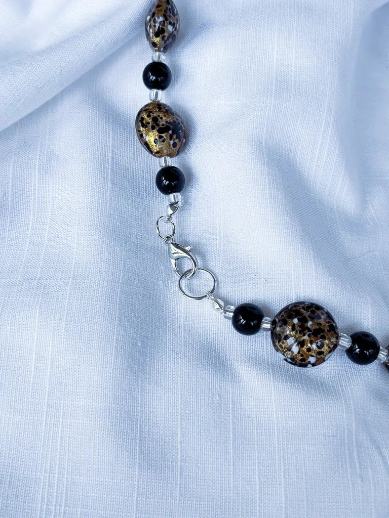 Leopard and black glass beaded necklace - Beadsmith