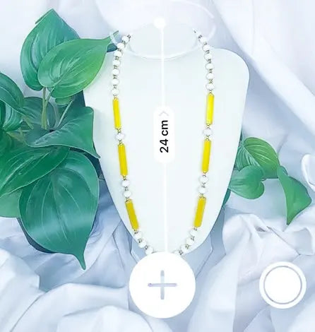 Long yellow and white beaded necklace - Beadsmith